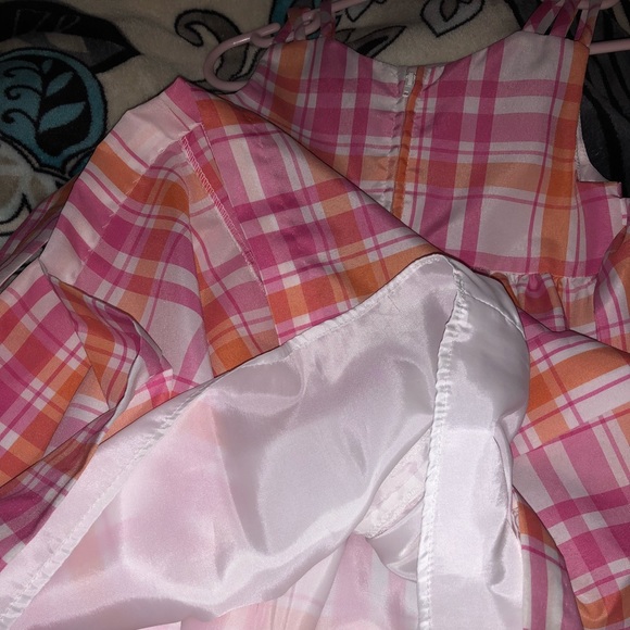 Beautiful toddler dress - Picture 4 of 4